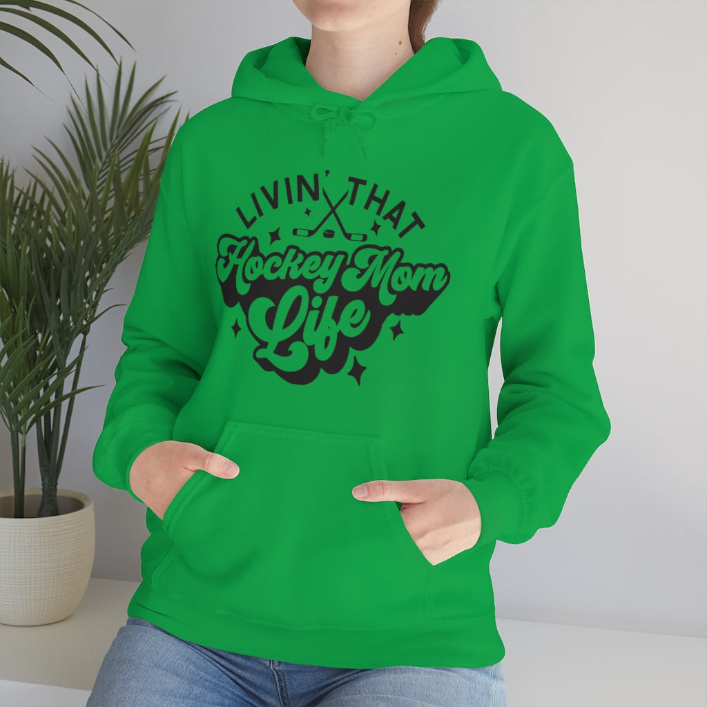 Living The Hockey Mom Life Hockey Mom Gifts: Retro Vintage Lettering Unisex Heavy Blend Hooded Sweatshirt