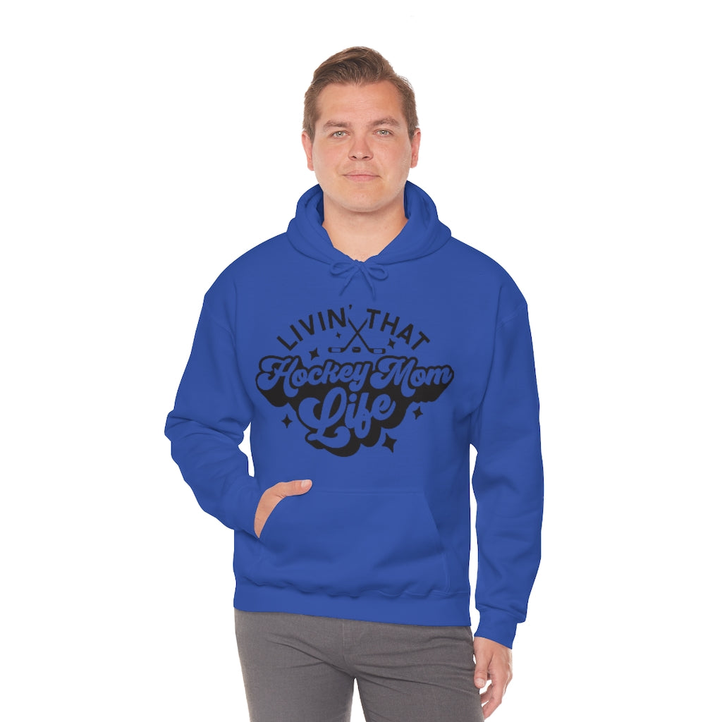 Living The Hockey Mom Life Hockey Mom Gifts: Retro Vintage Lettering Unisex Heavy Blend Hooded Sweatshirt